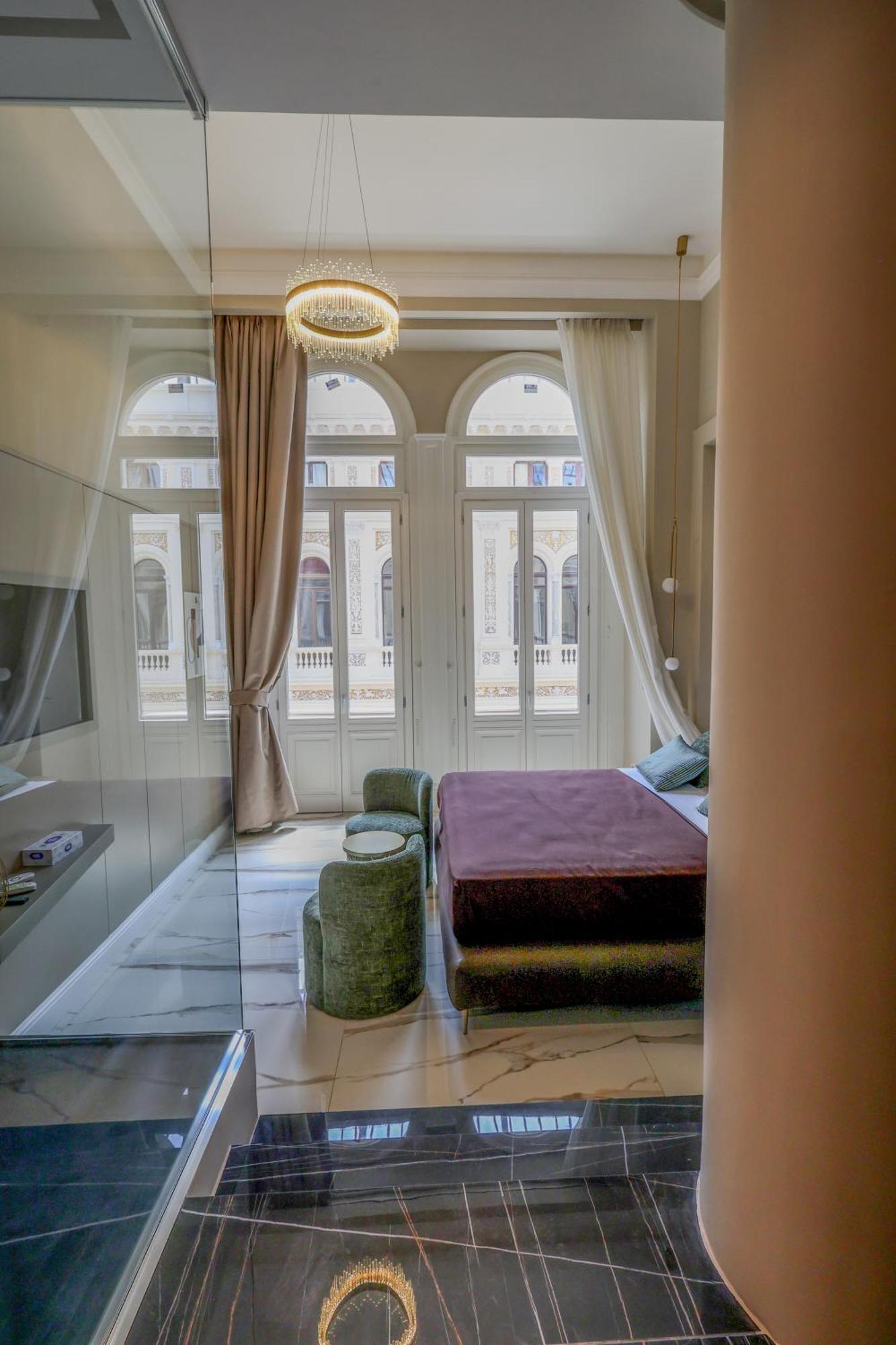 Maison San Carlo Luxury Suites เนเปิลส์ ภายนอก รูปภาพ