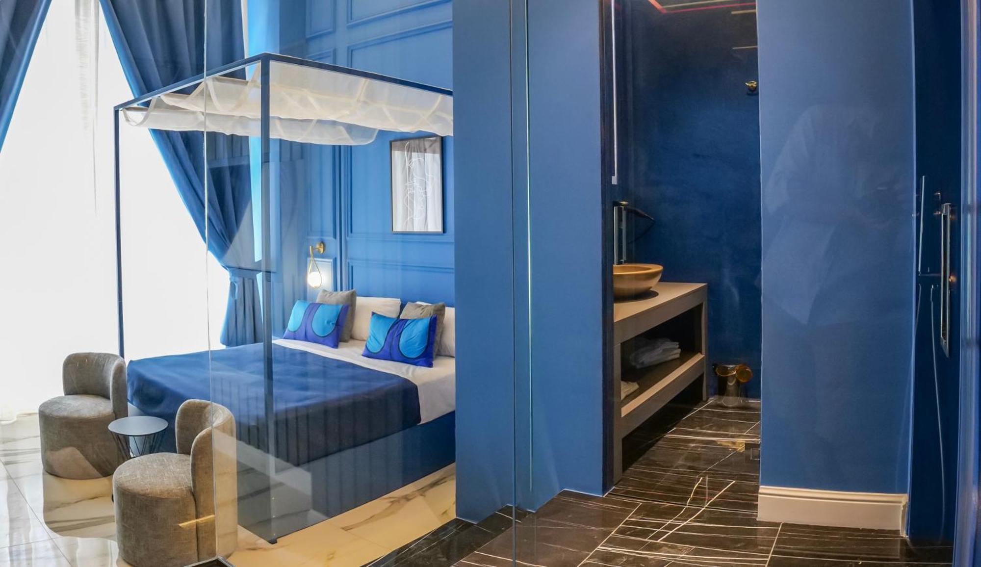 Maison San Carlo Luxury Suites เนเปิลส์ ภายนอก รูปภาพ