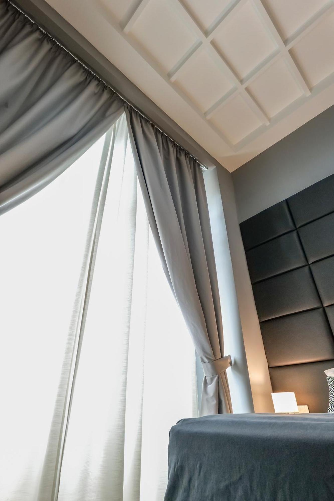 Maison San Carlo Luxury Suites เนเปิลส์ ภายนอก รูปภาพ